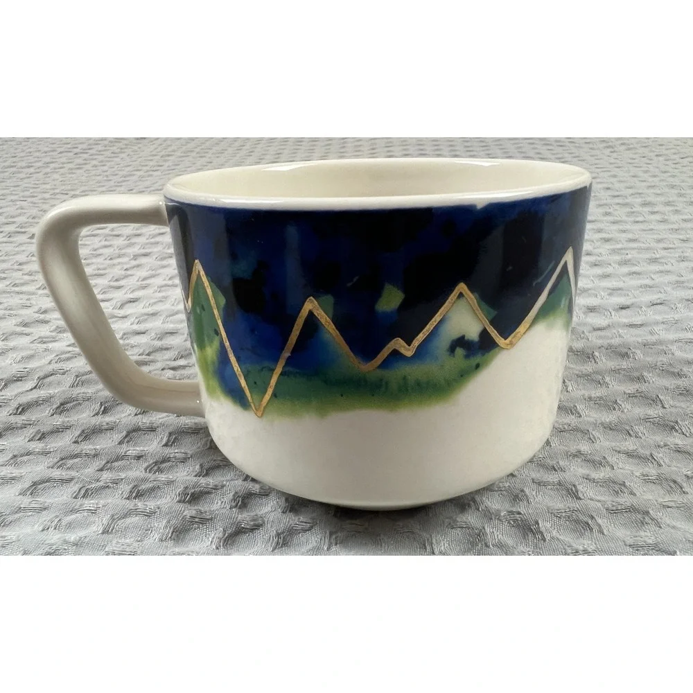 Starbucks Artisan Series Perfection on High Ground 06/08 2015 12oz Mug